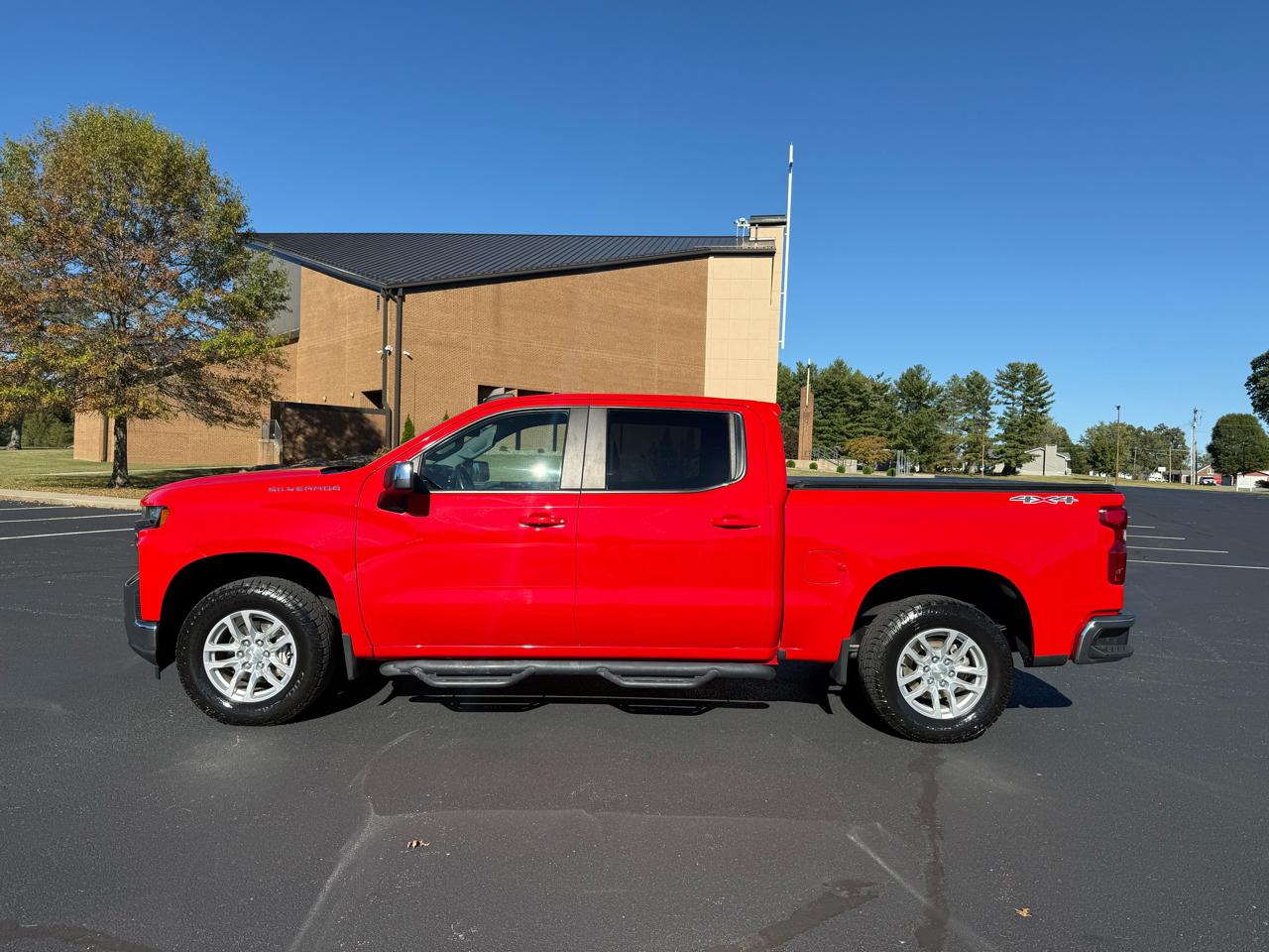 Chevrolet Silverado 1500 LT Crew Cab 4WD 2020