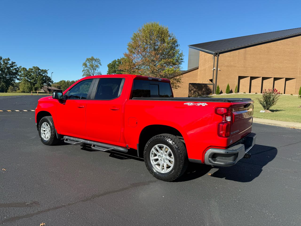 Chevrolet Silverado 1500 LT Crew Cab 4WD 2020