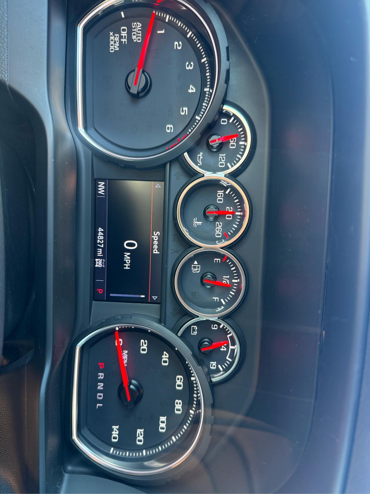 Chevrolet Silverado 1500 LT Crew Cab 4WD 2020