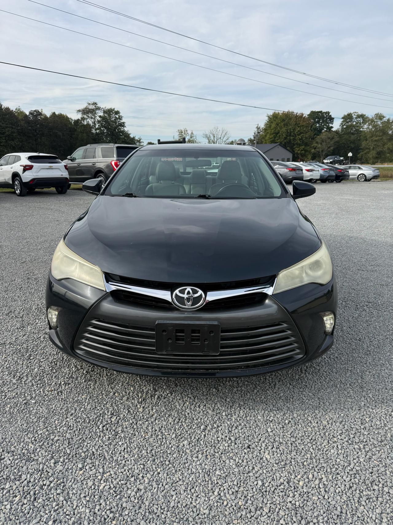 Toyota Camry SE 2017