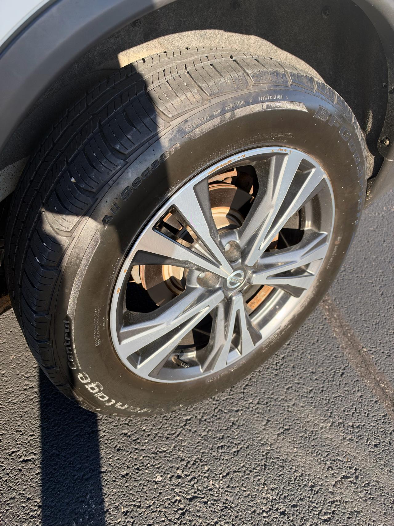 Nissan Rogue SV AWD 2019