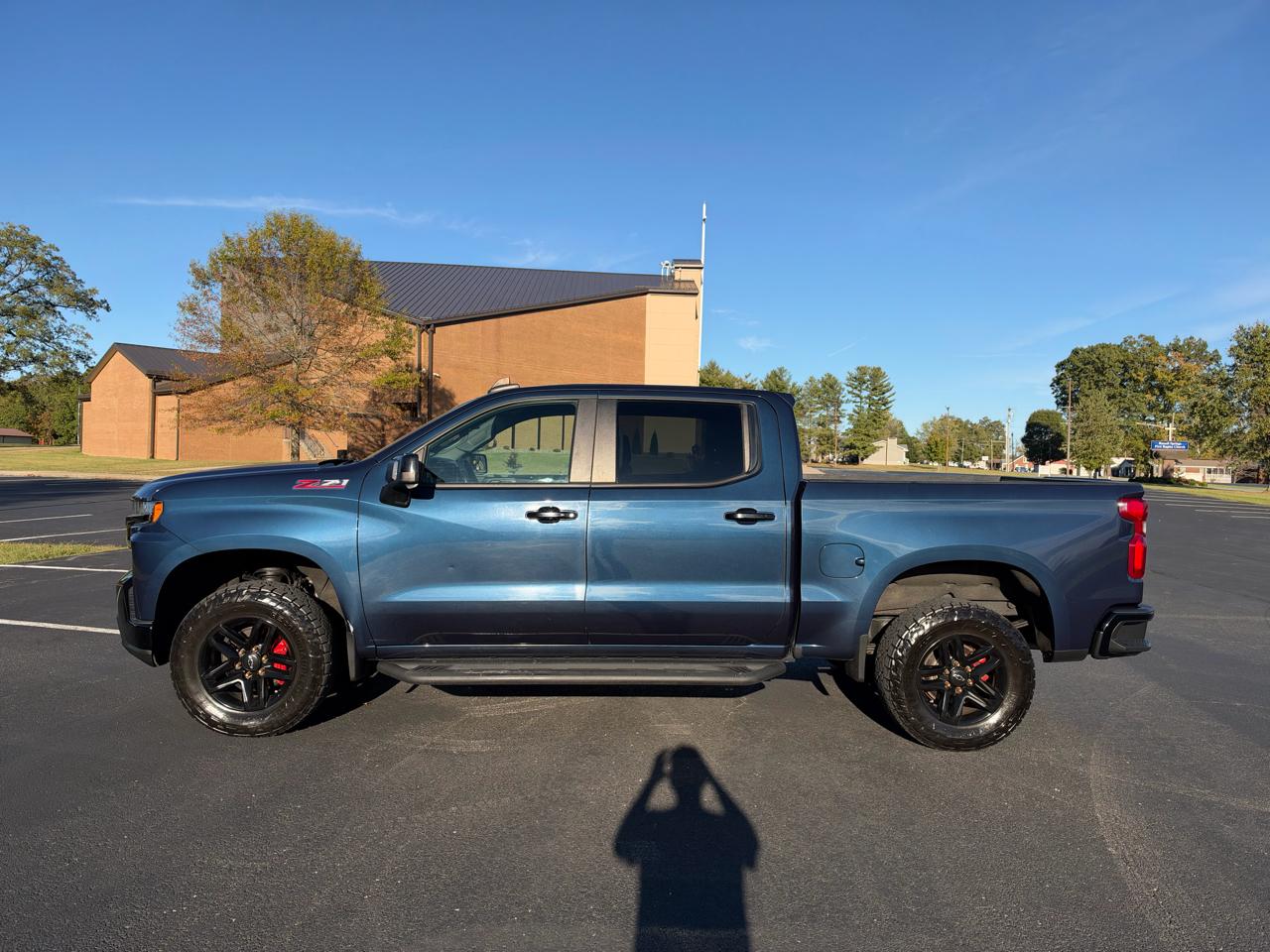Chevrolet Silverado 1500 LT Trail Boss Crew Cab 4WD 2020