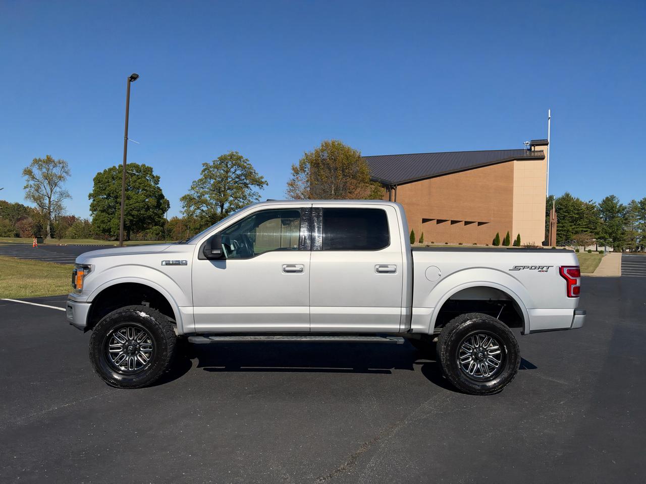 Ford F-150 XLT SuperCrew 5.5-ft. Bed 4WD 2018