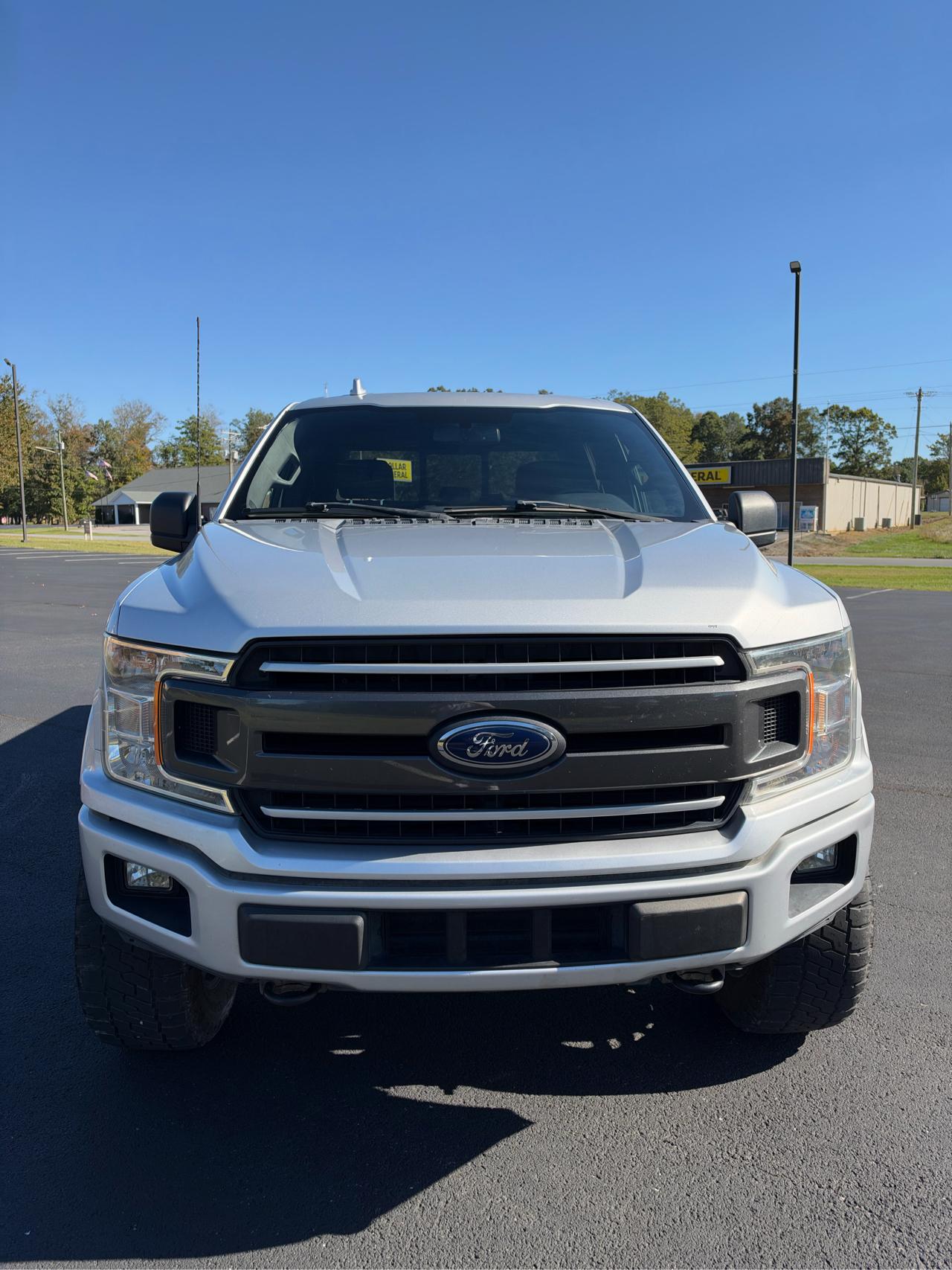 Ford F-150 XLT SuperCrew 5.5-ft. Bed 4WD 2018