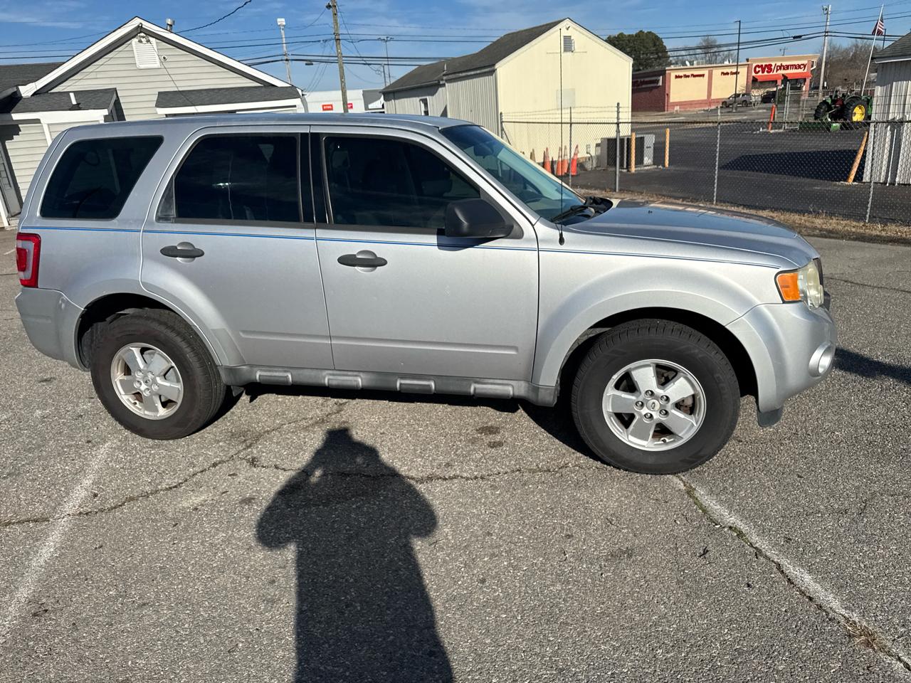 Ford Escape XLS FWD 2011