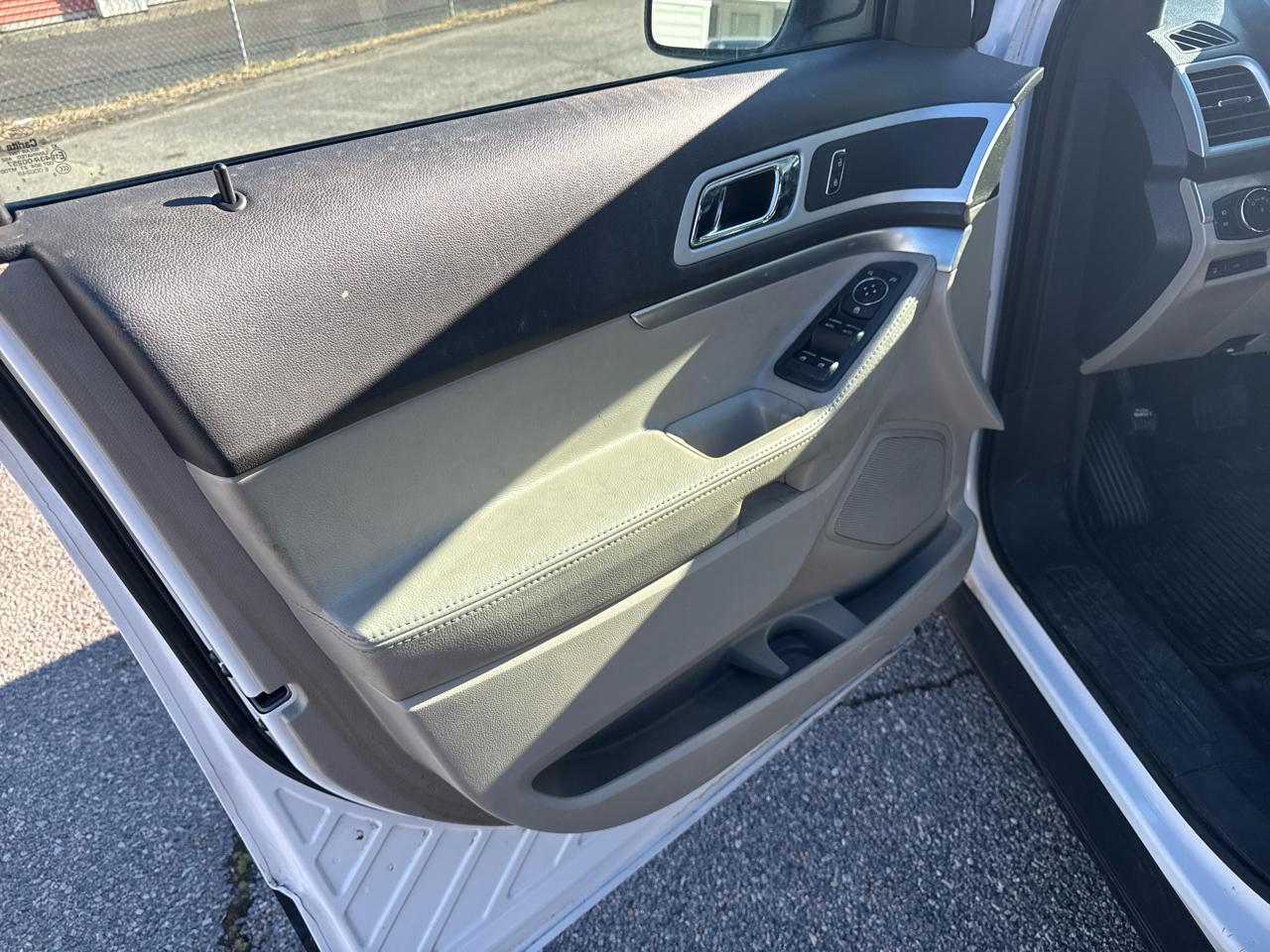 Ford Explorer 4dr 112" WB XLT 4WD 2013