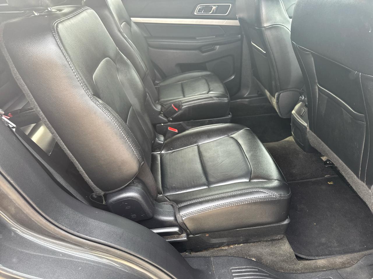 Ford Explorer 4dr 112" WB XLT 4WD 2017