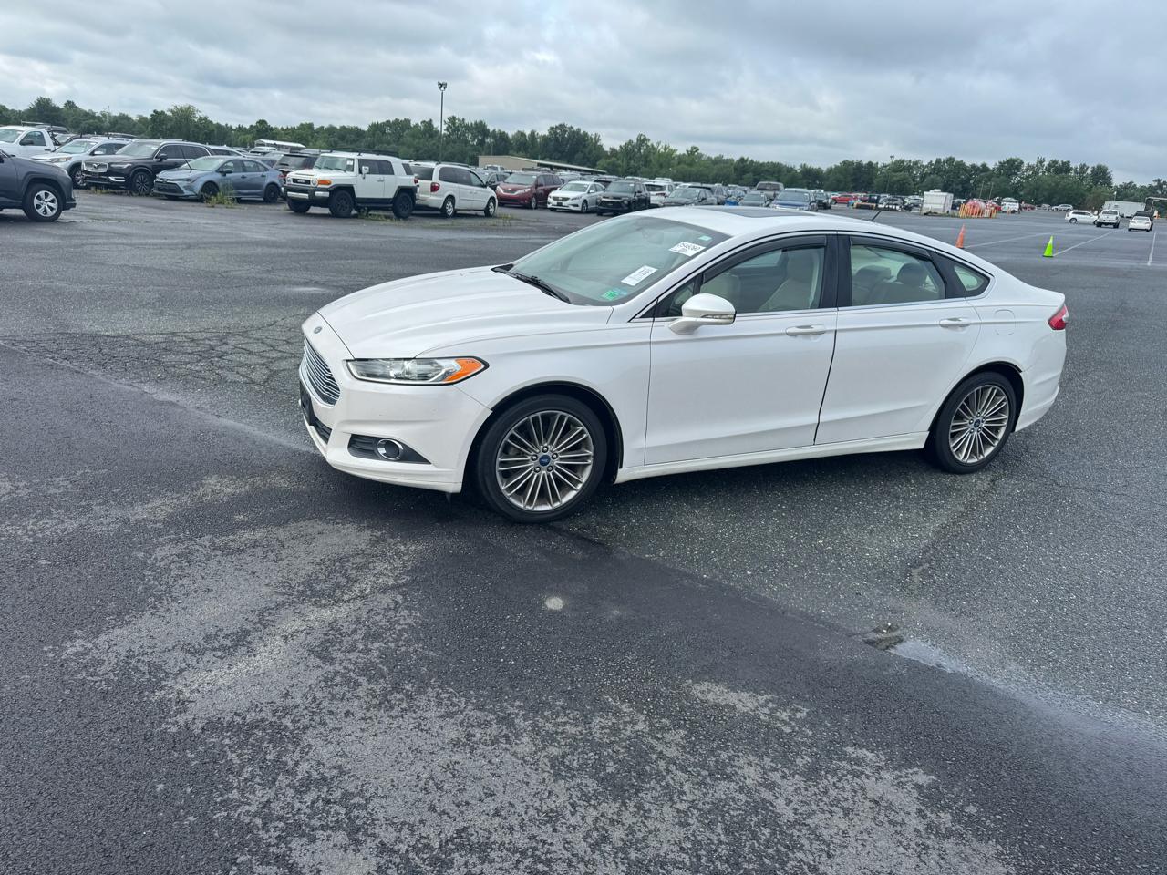 Ford Fusion SE 2014