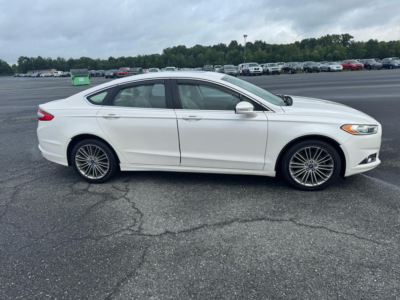 Ford Fusion SE 2014
