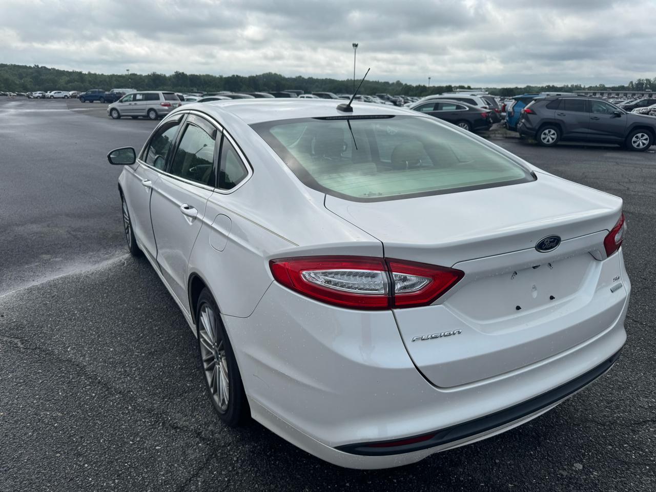 Ford Fusion SE 2014