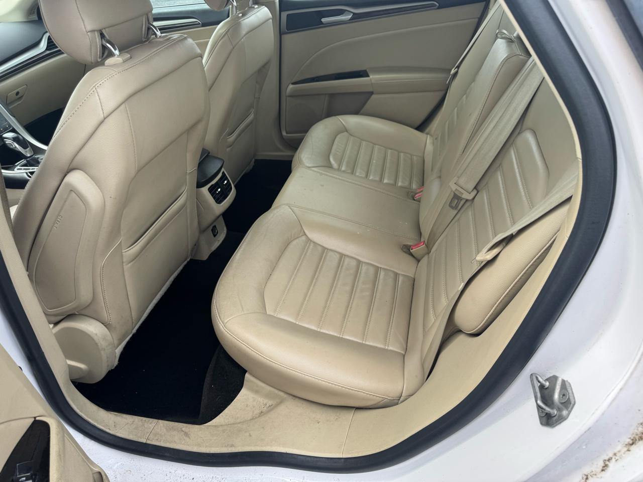 Ford Fusion SE 2014