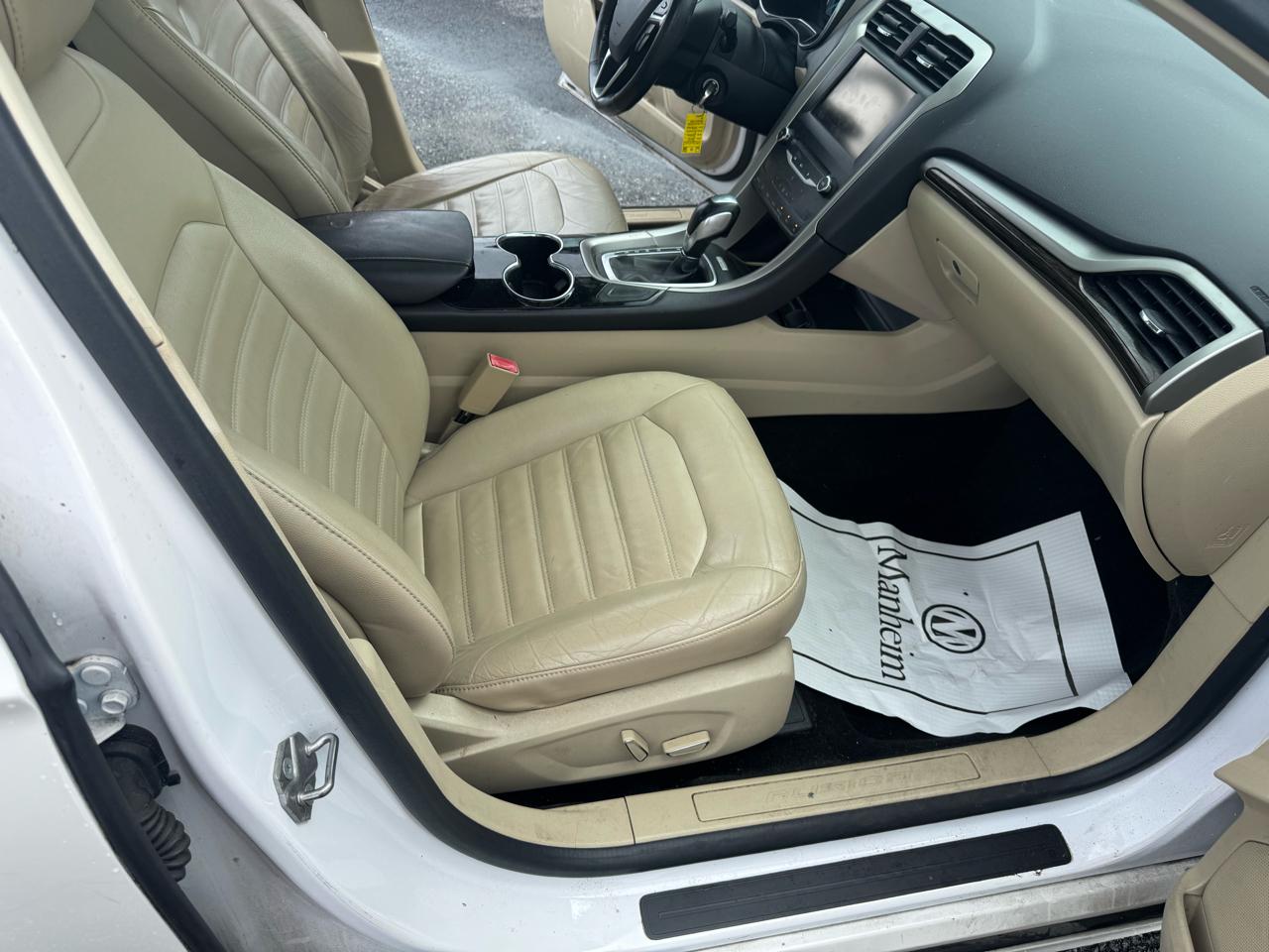 Ford Fusion SE 2014