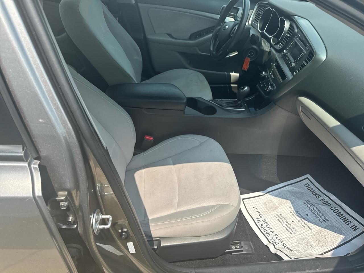 Kia Optima LX MT 2013