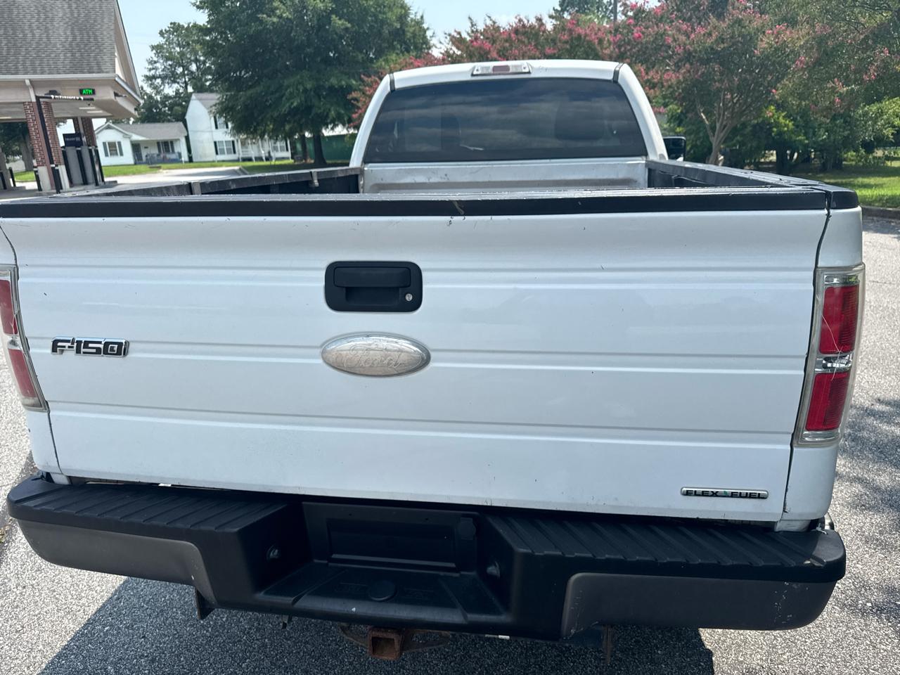 Ford F-150 2WD Reg Cab 126" XL 2012