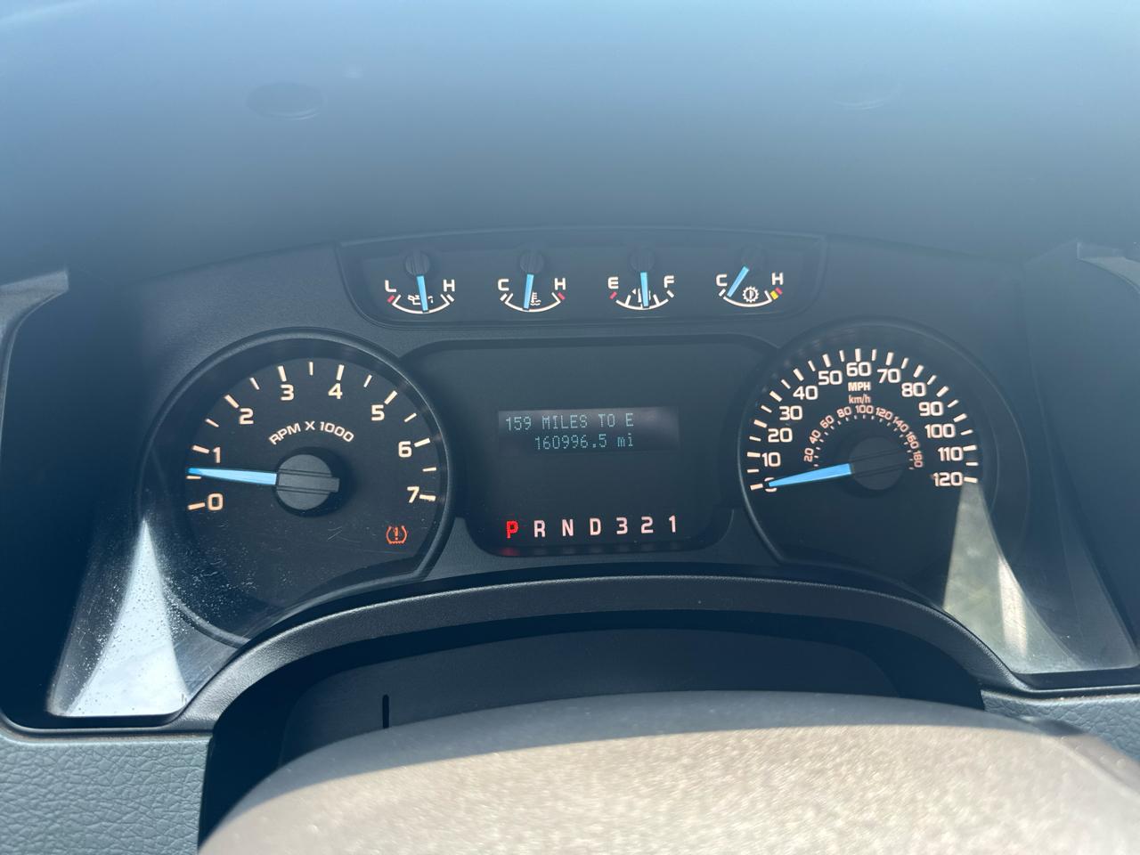 Ford F-150 2WD Reg Cab 126" XL 2012