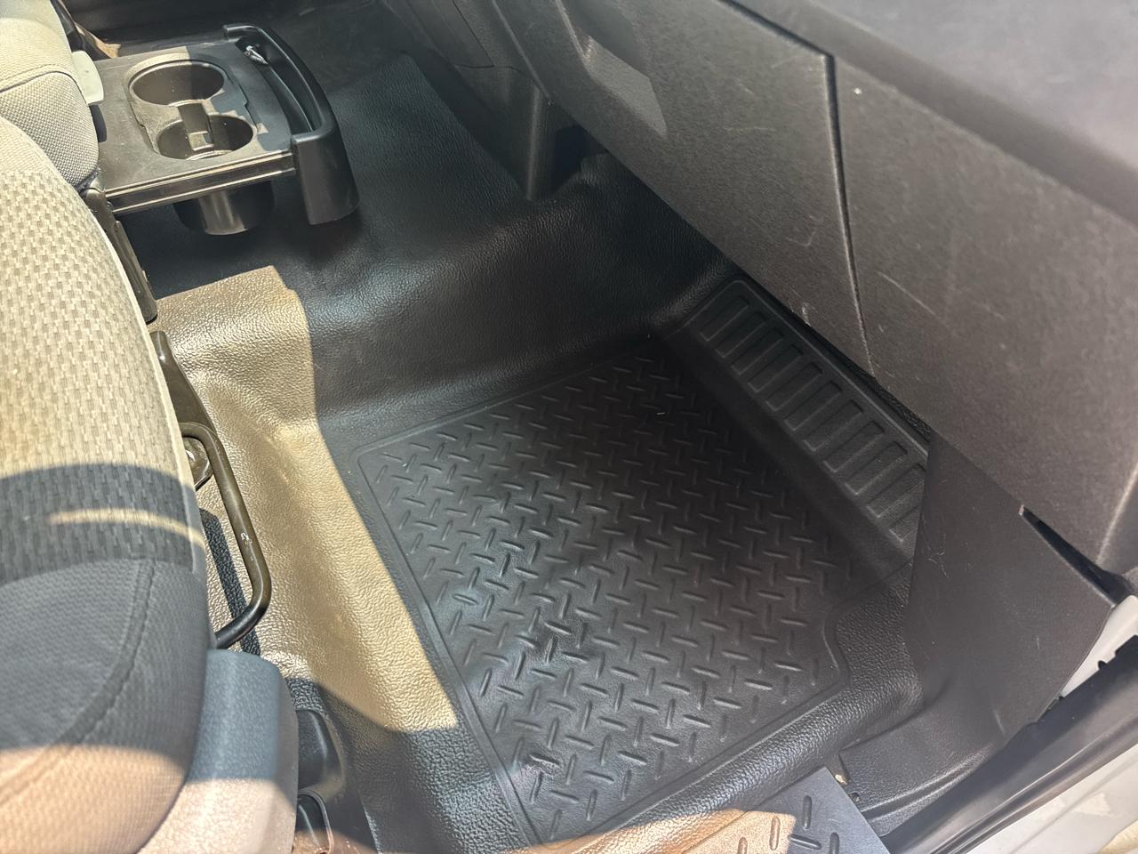 Ford F-150 2WD Reg Cab 126" XL 2012