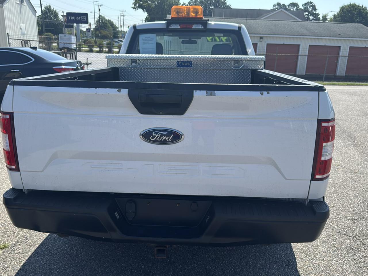 Ford F-150 2WD Reg Cab 122.5" XL 2018