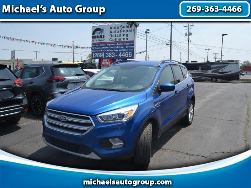 2017 Ford ESCAPE SE 