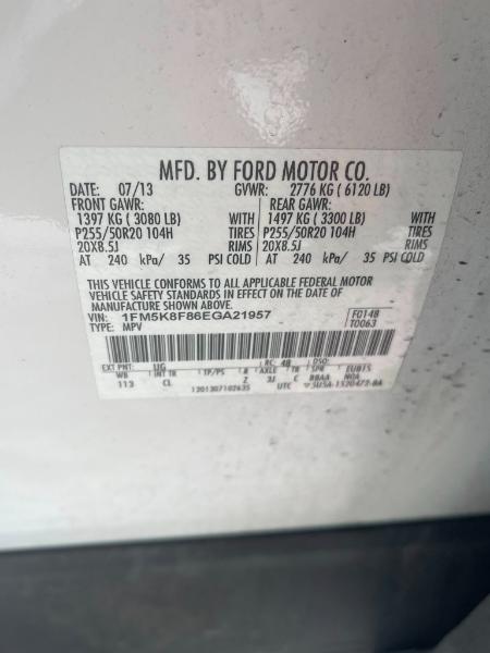 Ford Explorer Base FWD 2014