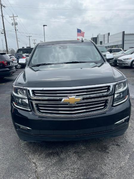 Chevrolet Suburban Premier 4WD 2017