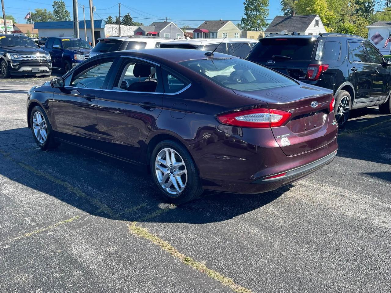 Ford Fusion SE 2013