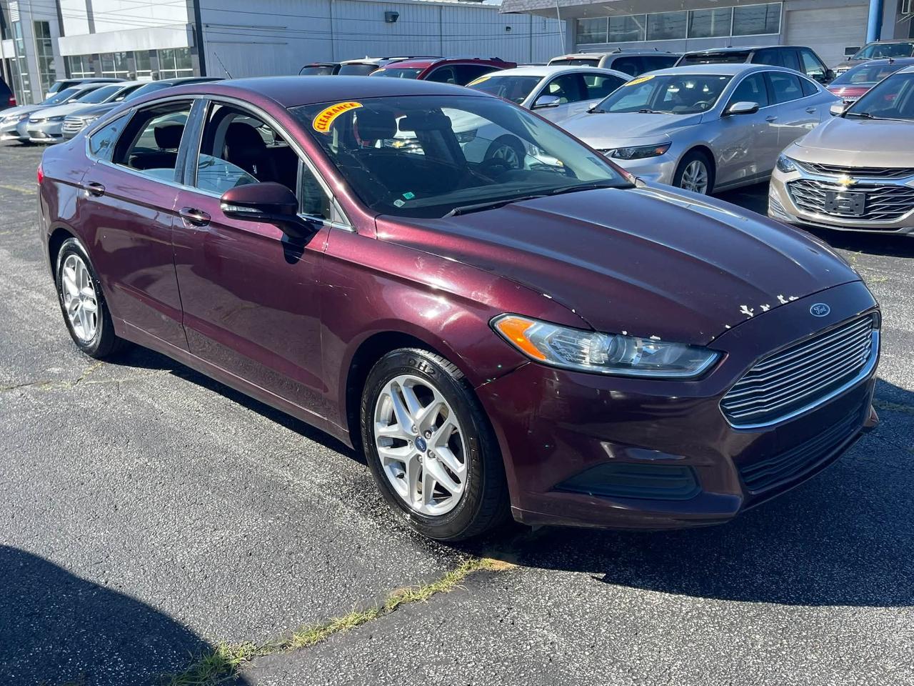 Ford Fusion SE 2013