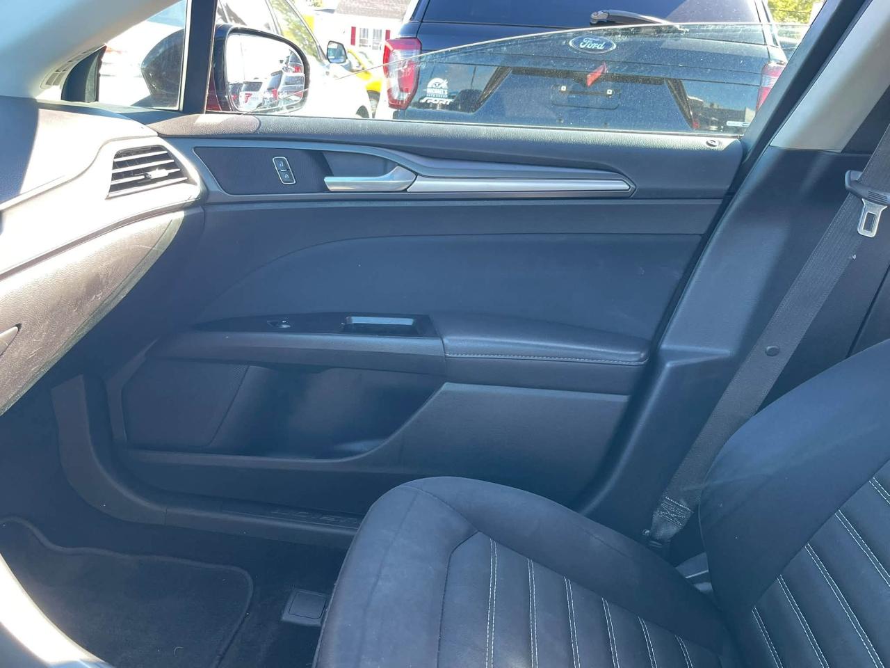 Ford Fusion SE 2013