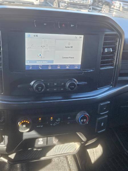 Ford F-150 Lariat SuperCrew 5.5-ft. Bed 4WD 2023