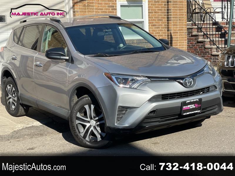 Toyota RAV4 LE AWD 2016