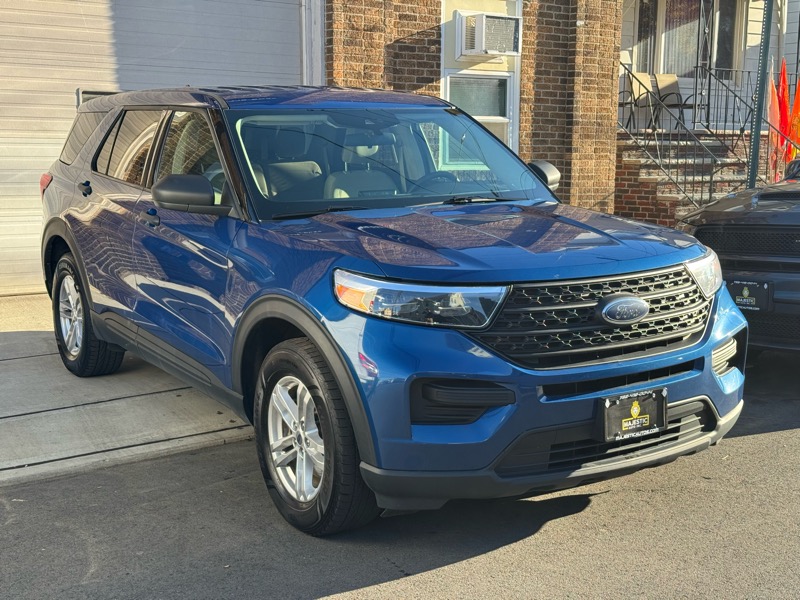 2023 Ford Explorer Base AWD