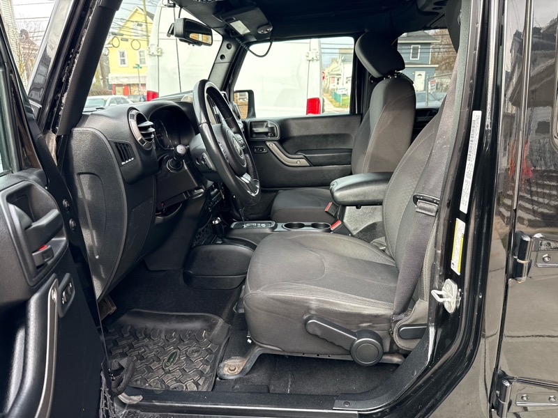 Jeep Wrangler Unlimited Sport 4WD 2016