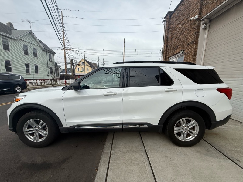 Ford Explorer XLT AWD 2020