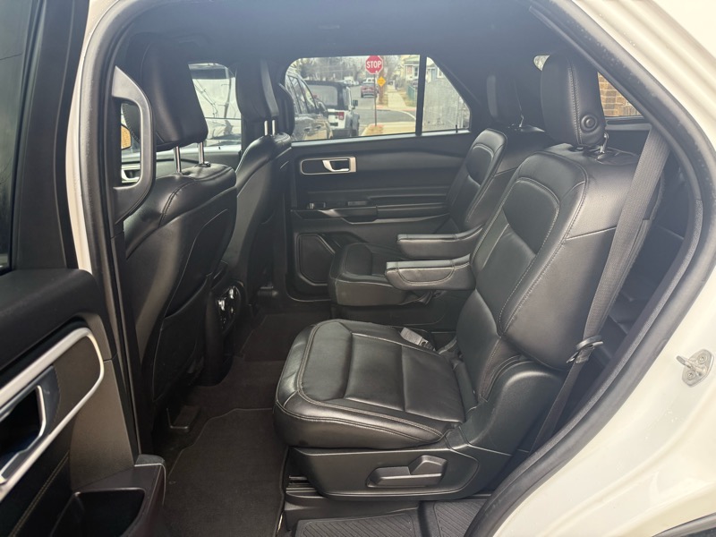 Ford Explorer XLT AWD 2020