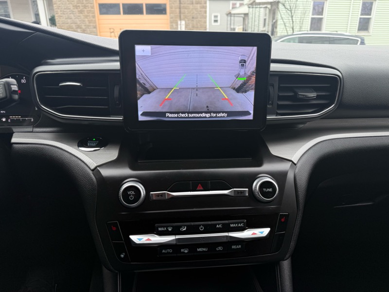 Ford Explorer XLT AWD 2020