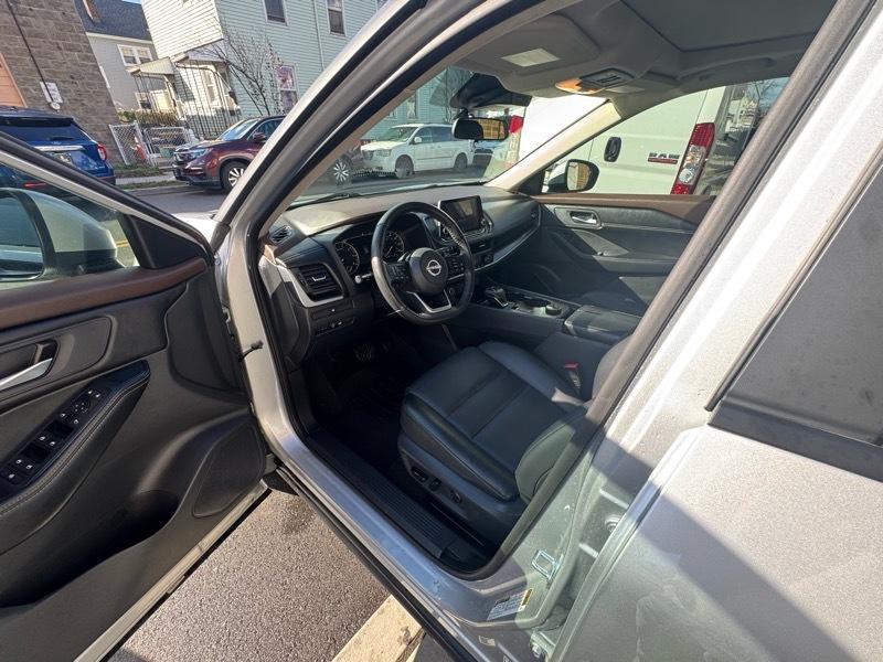 Nissan Rogue SV AWD 2023