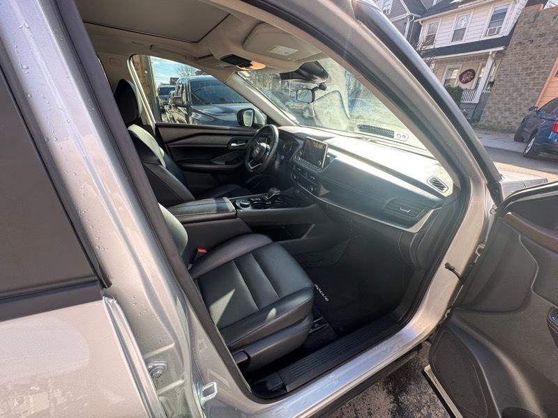 Nissan Rogue SV AWD 2023