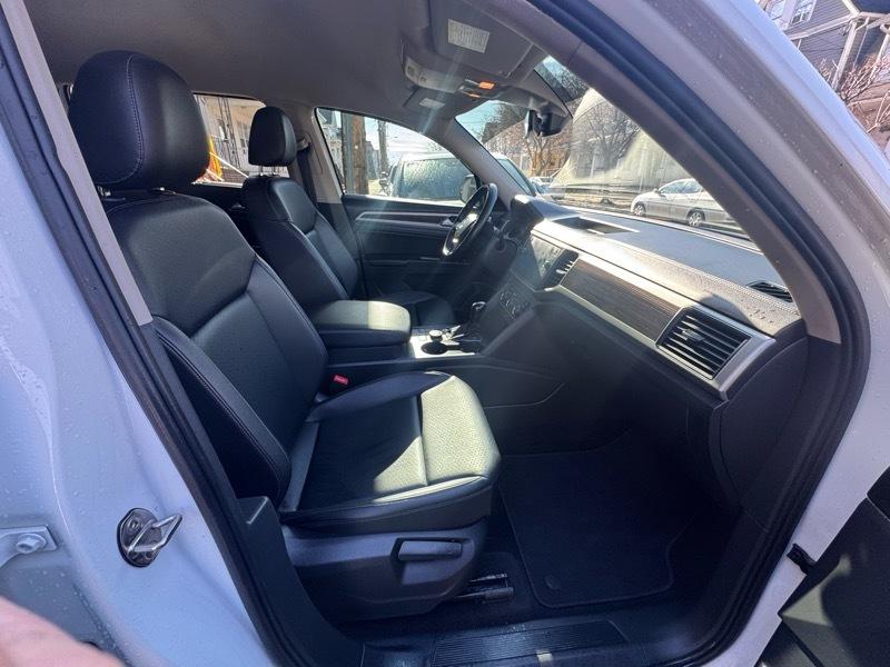 Volkswagen Atlas V6 SE w/Technology AWD 2018