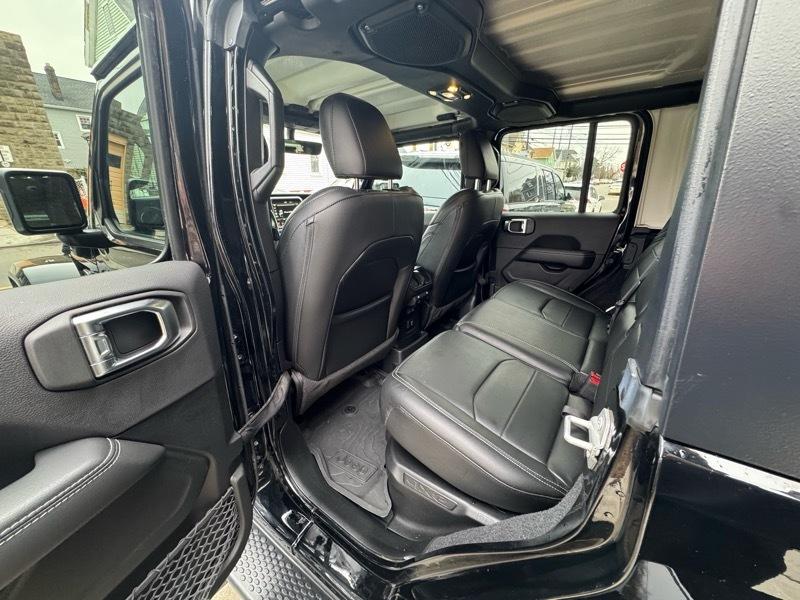 Jeep Wrangler 4xe Unlimited Sahara 2023