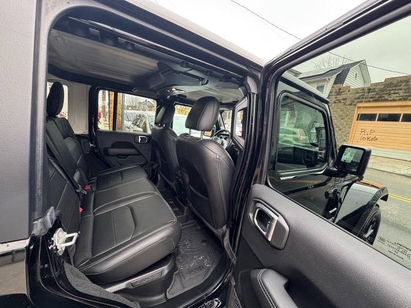 Jeep Wrangler 4xe Unlimited Sahara 2023