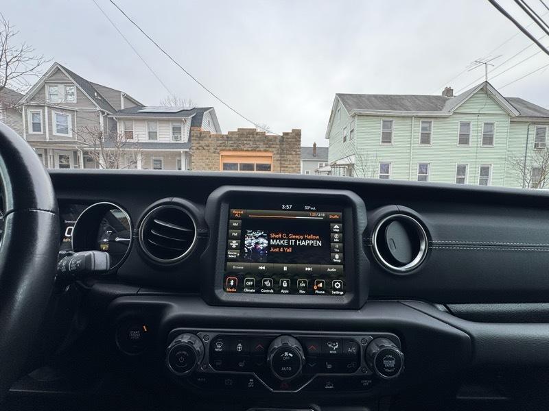 Jeep Wrangler 4xe Unlimited Sahara 2023