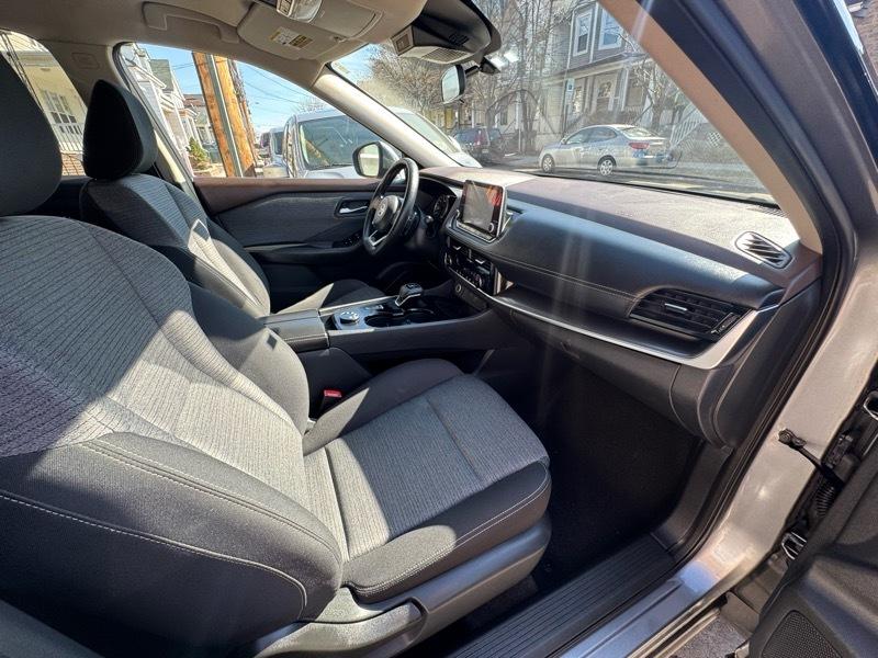 Nissan Rogue SV AWD 2021