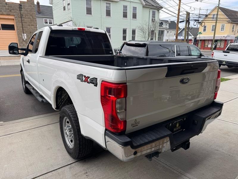 Ford F-250 SD XL SuperCab 4WD 2021