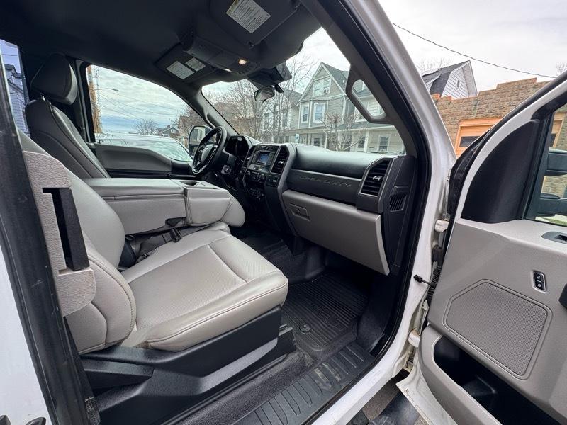 Ford F-250 SD XL SuperCab 4WD 2021