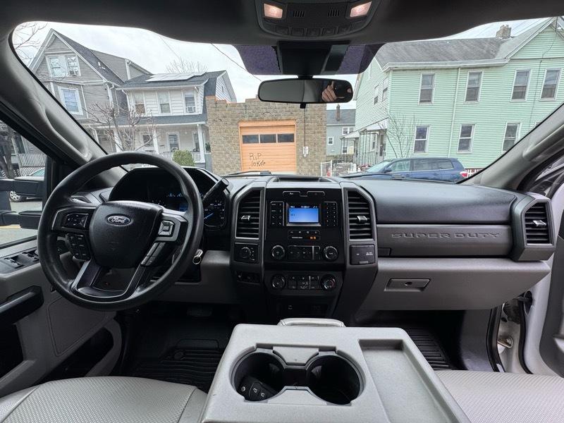 Ford F-250 SD XL SuperCab 4WD 2021