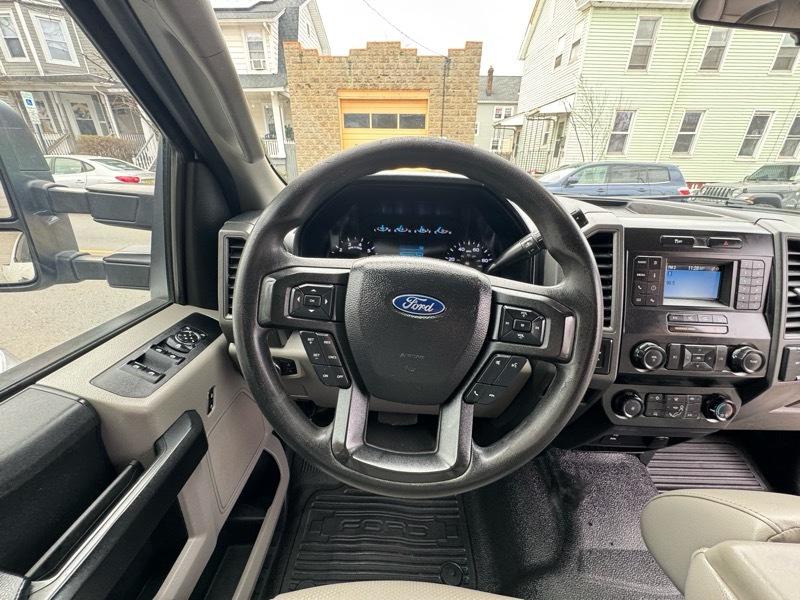 Ford F-250 SD XL SuperCab 4WD 2021