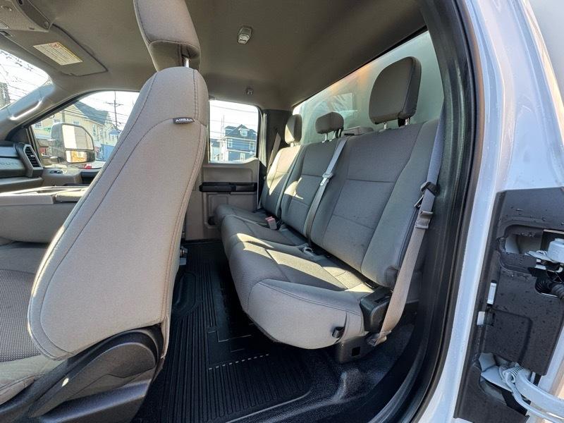 Ford F-250 SD XLT SuperCab Long Bed 4WD 2019