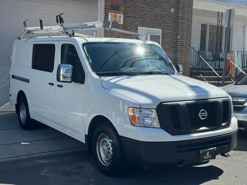 Nissan NV Cargo 3500 HD S High Roof 2018