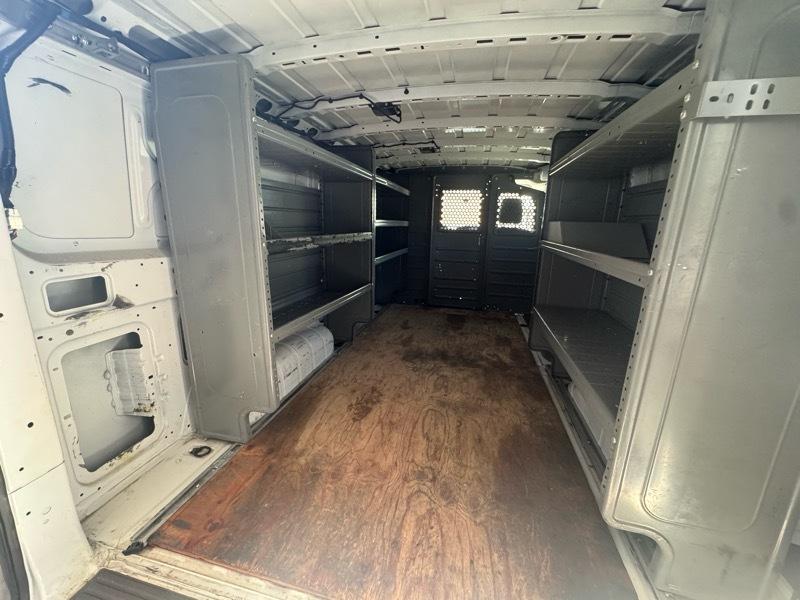 Nissan NV Cargo 3500 HD S High Roof 2018