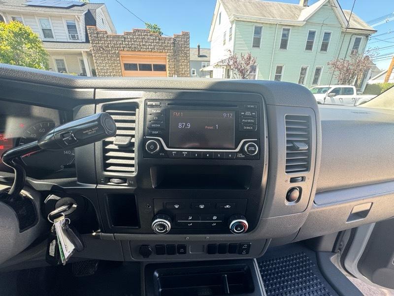 Nissan NV Cargo 3500 HD S High Roof 2018