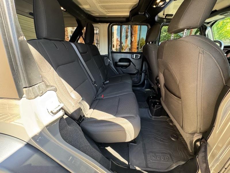 Jeep Wrangler Unlimited Sport S 2020